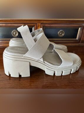 Madden Girl Harley Block Heel Trek Bottom Tan Sandals